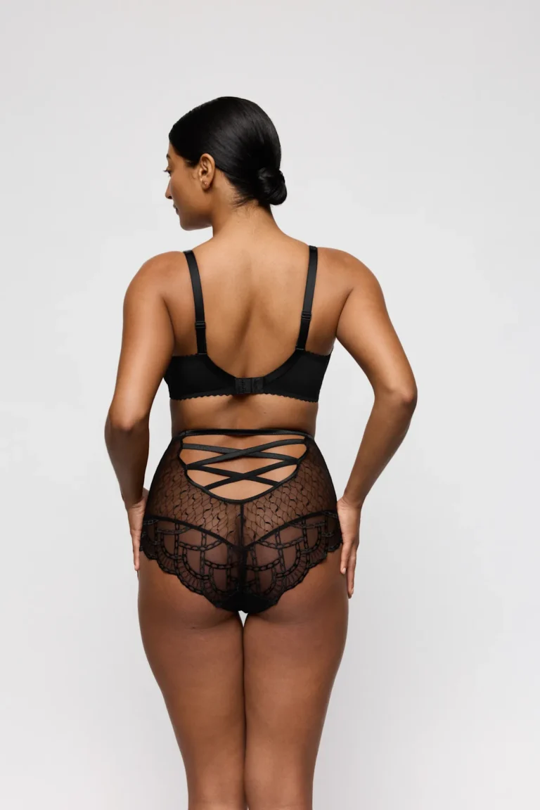 Read more about the article Prima Donna Naica